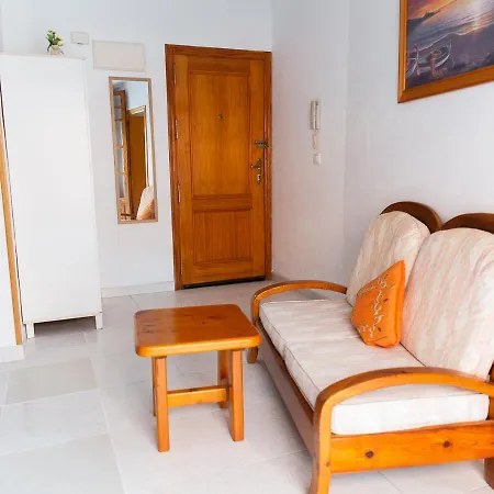 Estudio Plaza San Cristobal Apartment *